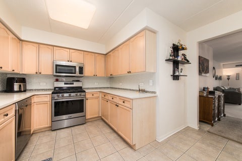 Tiny photo for 7031 W Touhy Avenue #201, Niles, IL 60714 (MLS # 12634280)