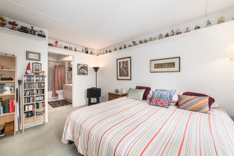 Tiny photo for 7031 W Touhy Avenue #201, Niles, IL 60714 (MLS # 12634280)
