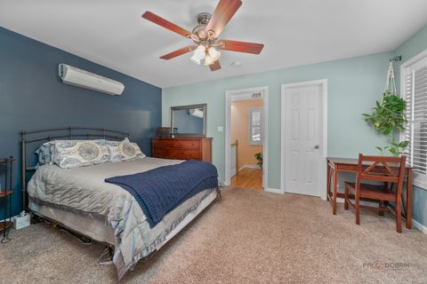 Tiny photo for 30408 N Oak Grove Avenue, Libertyville, IL 60048 (MLS # 12478364)
