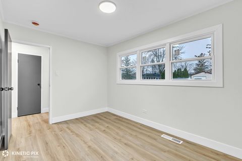 Tiny photo for 124 Nauvoo Street, Park Forest, IL 60466 (MLS # 12543835)