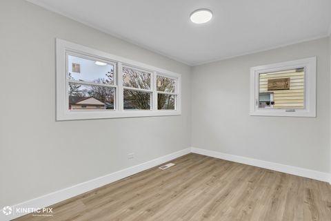 Tiny photo for 124 Nauvoo Street, Park Forest, IL 60466 (MLS # 12543835)