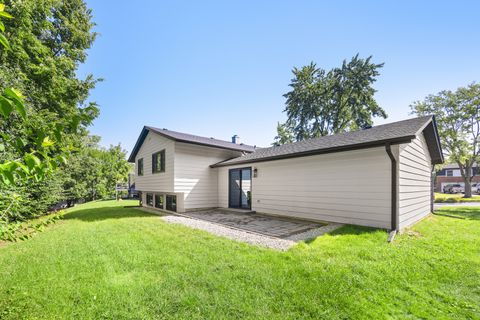 Tiny photo for 3 Charlestown Court, Bolingbrook, IL 60440 (MLS # 12461546)