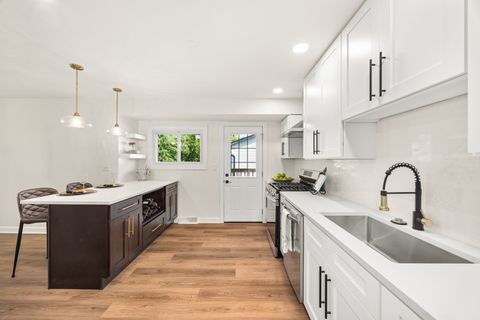 Tiny photo for 3 Charlestown Court, Bolingbrook, IL 60440 (MLS # 12461546)