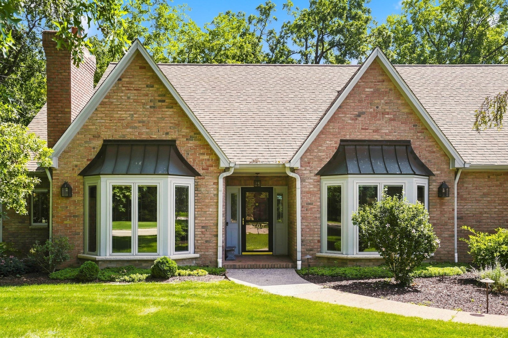 2700 11th Street Court