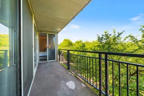 Tiny photo for 6010 Oakwood Drive #3H, Lisle, IL 60532 (MLS # 12652344)