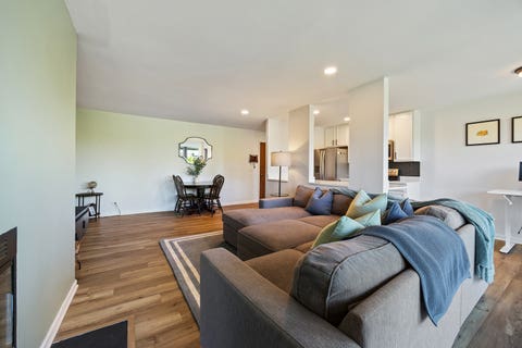 Tiny photo for 6010 Oakwood Drive #3H, Lisle, IL 60532 (MLS # 12652344)