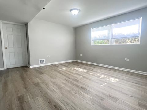 Tiny photo for 17613 Grandview Drive, Hazel Crest, IL 60429 (MLS # 12482682)