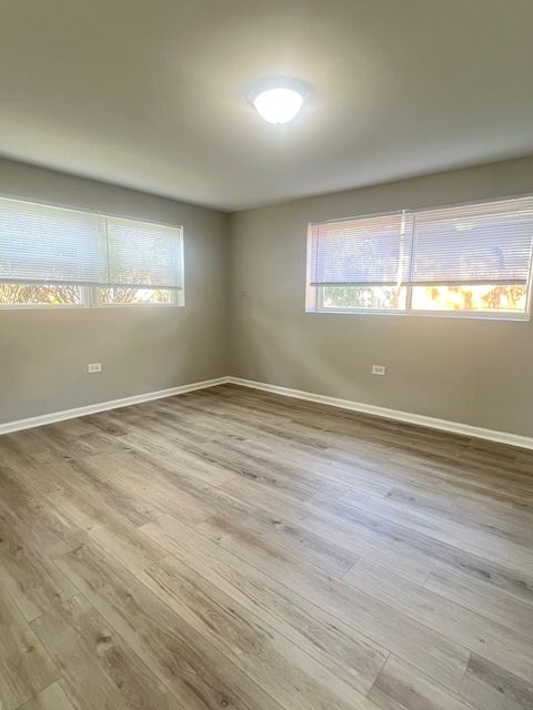 Tiny photo for 17613 Grandview Drive, Hazel Crest, IL 60429 (MLS # 12482682)