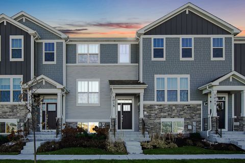 Tiny photo for 1015 Atterberg Road, South Elgin, IL 60177 (MLS # 12515585)