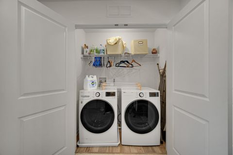 Tiny photo for 1015 Atterberg Road, South Elgin, IL 60177 (MLS # 12515585)