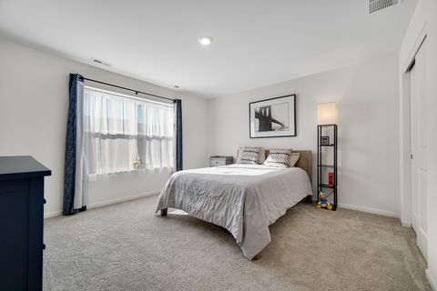 Tiny photo for 1015 Atterberg Road, South Elgin, IL 60177 (MLS # 12515585)