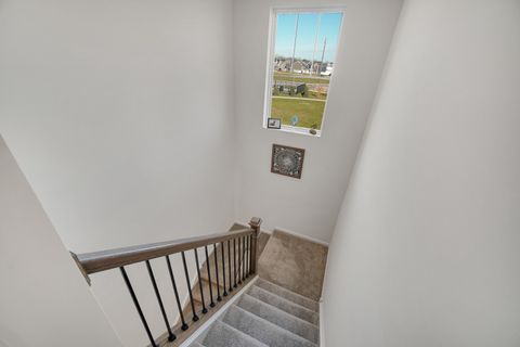 Tiny photo for 1015 Atterberg Road, South Elgin, IL 60177 (MLS # 12515585)