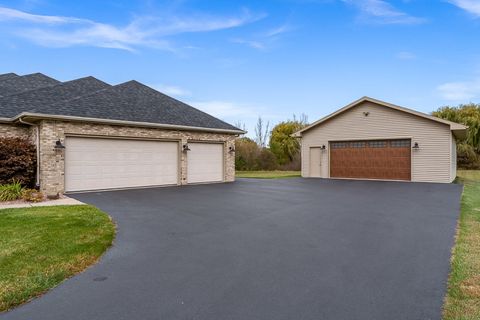 Tiny photo for 7146 BARNGATE Drive, South Beloit, IL 61080 (MLS # 12504543)
