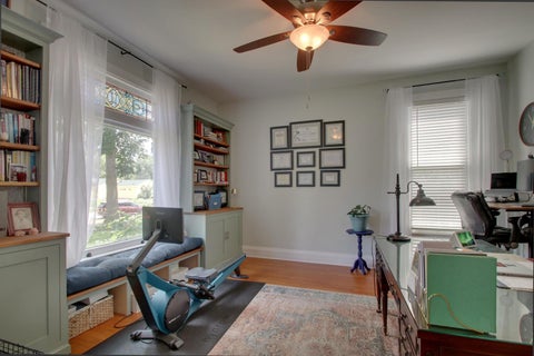 Tiny photo for 1632 Kentucky Street, Quincy, IL 62301 (MLS # 12699522)