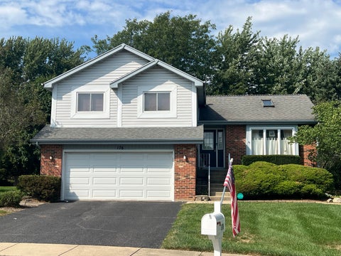 Tiny photo for 176 Denberry Court, Lake Zurich, IL 60047 (MLS # 12753956)