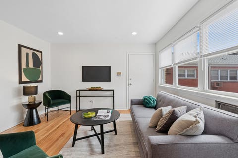 Tiny photo for 6969 N Ashland Boulevard #304, Chicago, IL 60626 (MLS # 12725343)