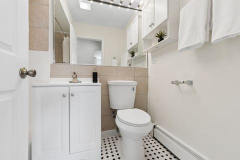Tiny photo for 6969 N Ashland Boulevard #304, Chicago, IL 60626 (MLS # 12725343)