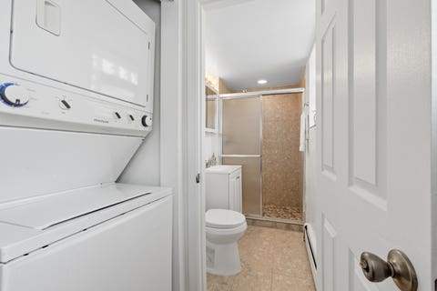 Tiny photo for 6969 N Ashland Boulevard #304, Chicago, IL 60626 (MLS # 12725343)