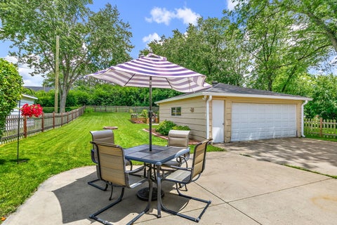 Tiny photo for 117 S ERIE Street, Wheaton, IL 60187 (MLS # 12682657)