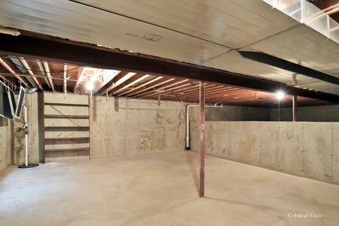 Tiny photo for 1561 Cumberland Parkway, Algonquin, IL 60102 (MLS # 12498844)