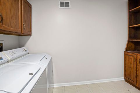 Tiny photo for 109 Rob Roy Lane #C, Prospect Heights, IL 60070 (MLS # 12513735)