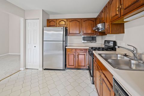 Tiny photo for 109 Rob Roy Lane #C, Prospect Heights, IL 60070 (MLS # 12513735)