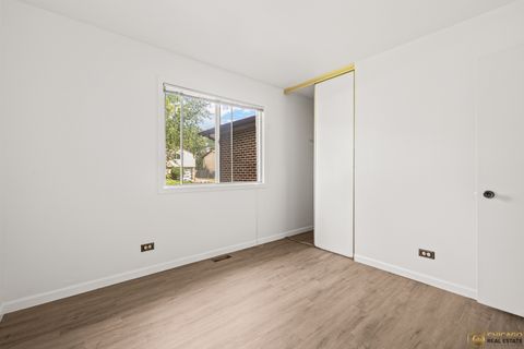 Tiny photo for 142 Cloverleaf Road, Matteson, IL 60443 (MLS # 12453140)