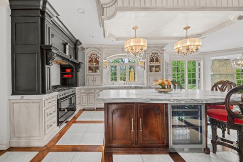 Tiny photo for 1110 Fox Glen Drive, St. Charles, IL 60174 (MLS # 12632004)