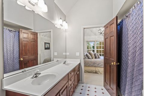 Tiny photo for 1110 Fox Glen Drive, St. Charles, IL 60174 (MLS # 12632004)