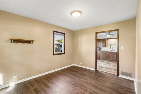 Tiny photo for 3923 N Adams Street, Westmont, IL 60559 (MLS # 12792550)