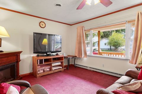 Tiny photo for 385 S Kankakee Street, Coal City, IL 60416 (MLS # 12486576)