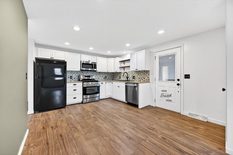 Tiny photo for 605 Belaire Drive, Washington, IL 61571 (MLS # 12602212)