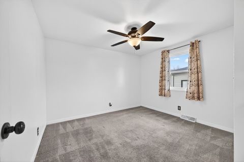 Tiny photo for 605 Belaire Drive, Washington, IL 61571 (MLS # 12602212)