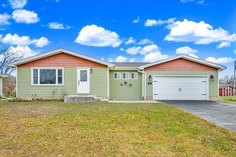 Photo of 605 Belaire Drive, Washington, IL 61571 (MLS # 12602212)