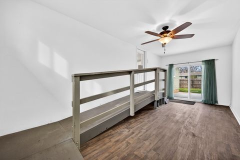 Tiny photo for 605 Belaire Drive, Washington, IL 61571 (MLS # 12602212)