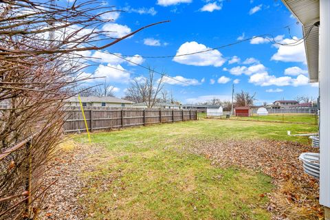 Tiny photo for 605 Belaire Drive, Washington, IL 61571 (MLS # 12602212)