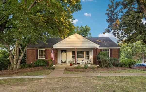 3504 PLEASANT VALLEY RD, NASHVILLE, TN 37204 - Image d96ed4c0a848ebf761f643d3f8282dde/1108625965