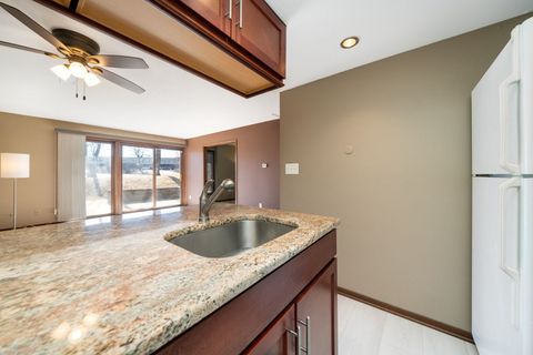 Tiny photo for 218 Bienterra Trail #2B, Rockford, IL 61107 (MLS # 12613060)