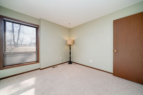 Tiny photo for 218 Bienterra Trail #2B, Rockford, IL 61107 (MLS # 12613060)
