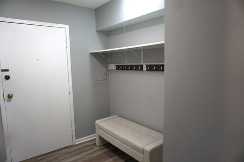 2650 Brookwood Way Drive 118B Rolling Meadows IL 60008