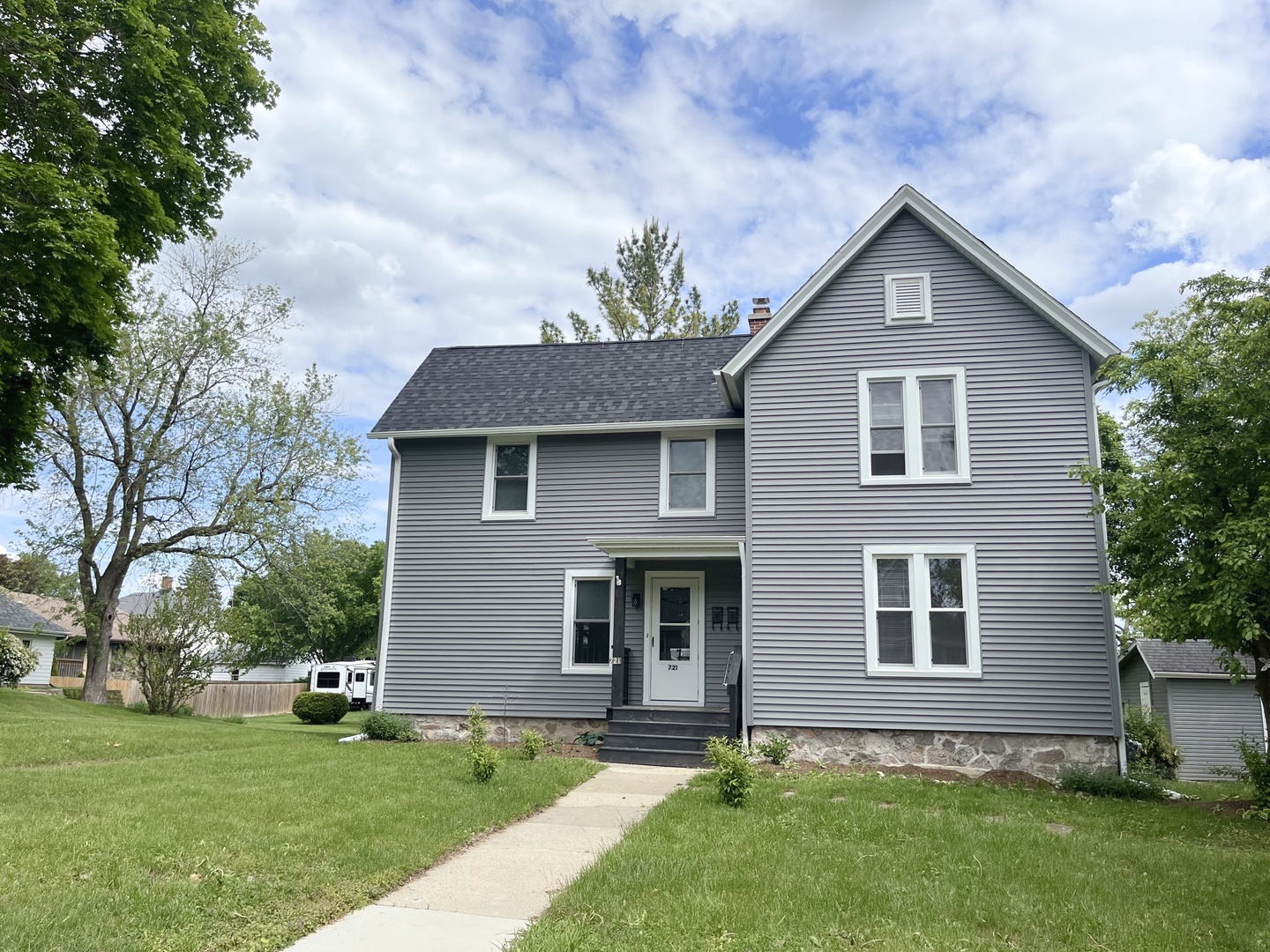 721 Dean Street