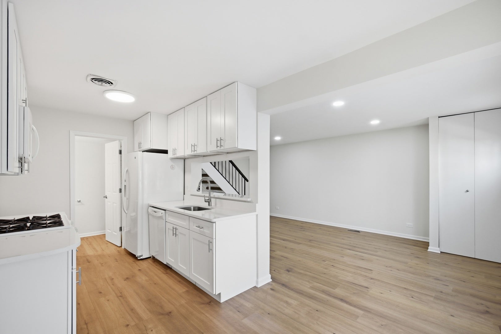 339 Farmington Lane