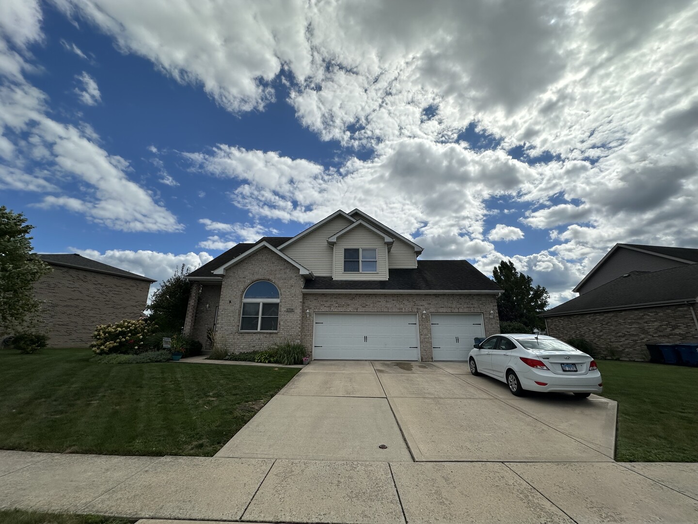 1716 Kingtree Drive