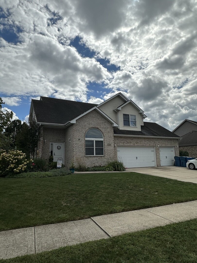 1716 Kingtree Drive