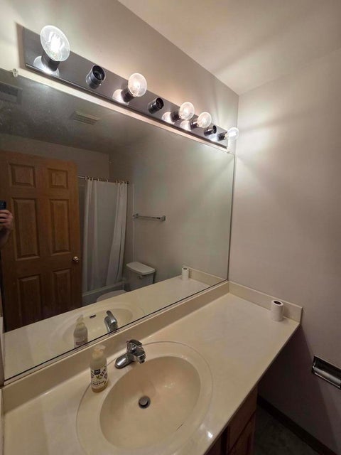 Tiny photo for 542 Peregrine Parkway, Bartlett, IL 60103 (MLS # 12710259)