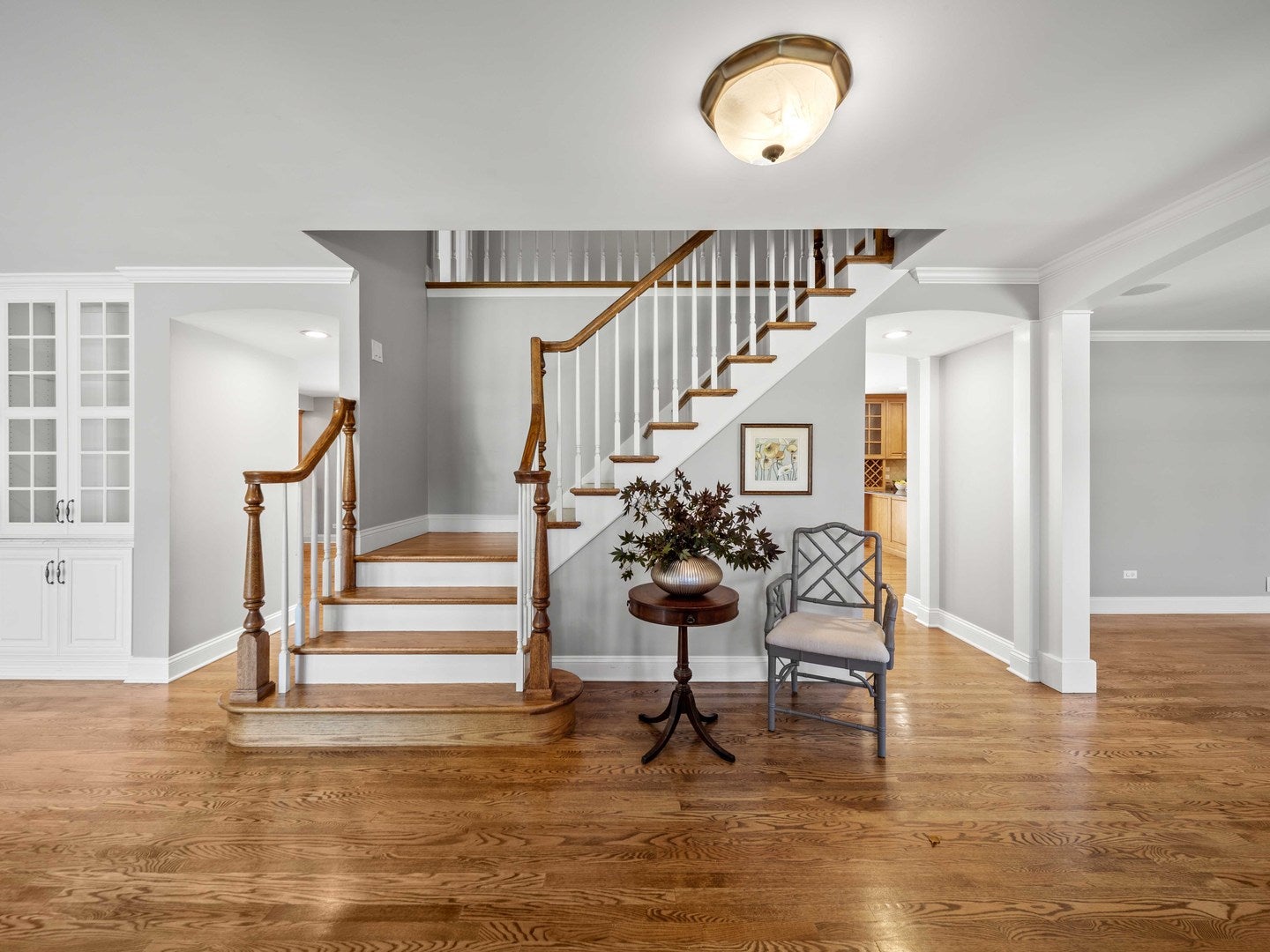 1029 N Carlyle Lane