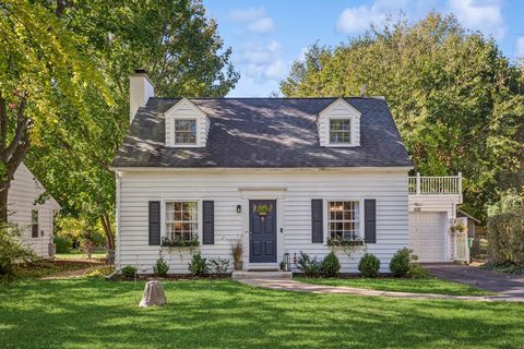 Photo of 342 Richmond Lane, Lakewood, IL 60014 (MLS # 12509900)