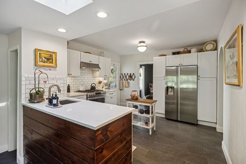 Tiny photo for 342 Richmond Lane, Lakewood, IL 60014 (MLS # 12509900)