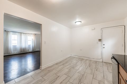 Tiny photo for 1709 W Estes Avenue #1S, Chicago, IL 60626 (MLS # 12359307)