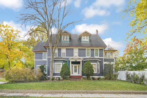 Photo of 2163 Chestnut Road, Homewood, IL 60430 (MLS # 12511743)